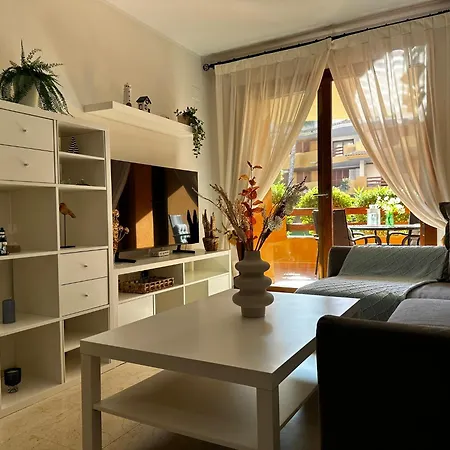 Apartament Ground Floor Punta Prima Looking At The Pool Alicante